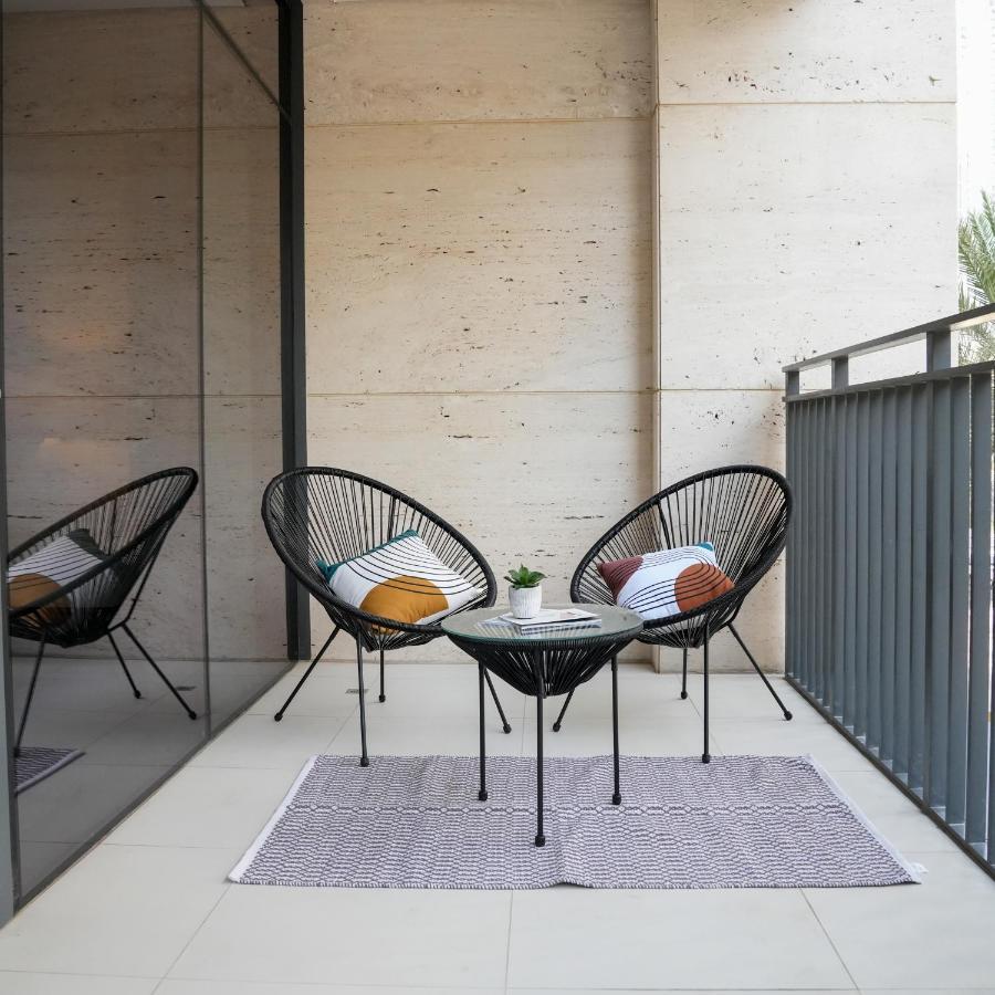 Higuests - Elegant Apt With Terrace Minutes From Burj Khalifa Dubai Esterno foto